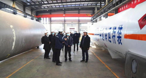 走工地 看工廠 進公司,中遠海運集團董事 總經(jīng)理 黨組副書記付剛峰調研青島中遠海運所屬連云港地區(qū)企業(yè)