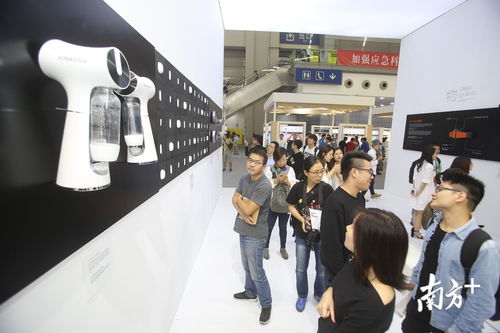 第六屆深圳國際工業設計大展 AI機器人、無人機與智能穿戴引領軟件開發新潮流